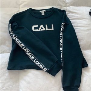 cali long sleeve crop top ✰